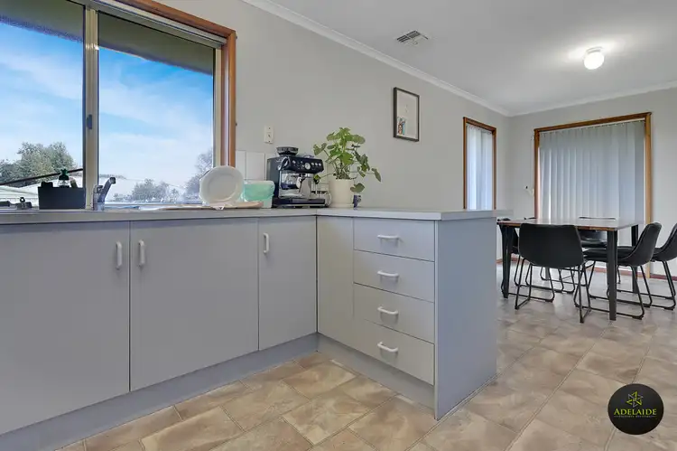 Fifth view of Homely house listing, 19 Sunset Dr, Mount Gambier SA 5290