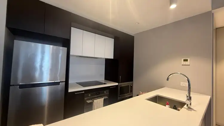 Second view of Homely house listing, 2/8 Trevillian Quay, Kingston ACT 2604