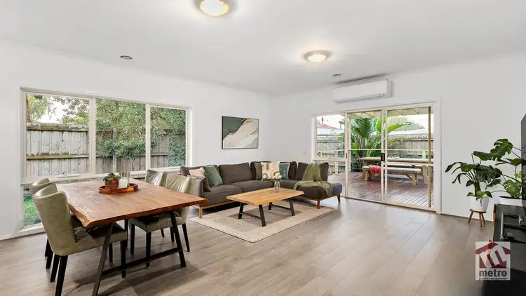 87 Paxton Street, South Kingsville VIC 3015