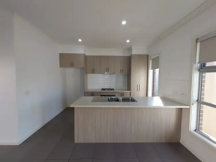 Fifth view of Homely unit listing, 1/21 Lahy St, St Albans VIC 3021