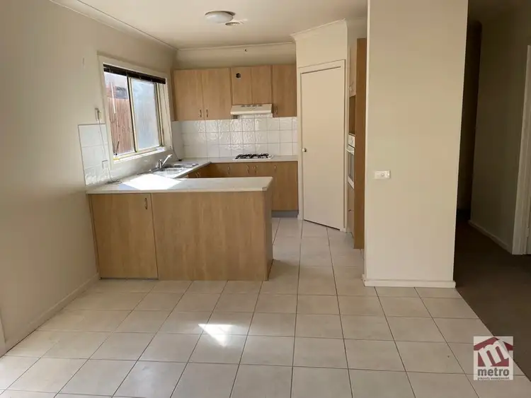 Third view of Homely house listing, 2/20 Panorama Drive, Hillside VIC 3037