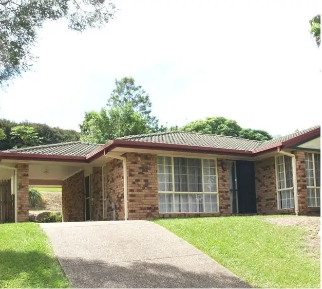 7 Washbrook Cres, Petrie QLD 4502