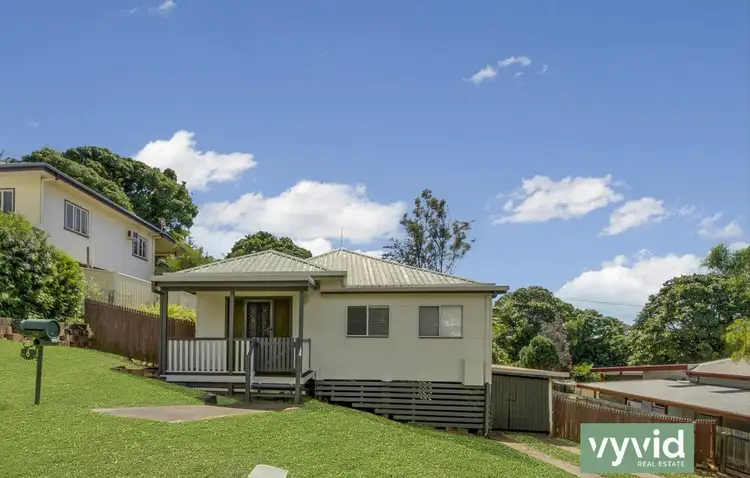 6 Hunter St, West Gladstone QLD 4680