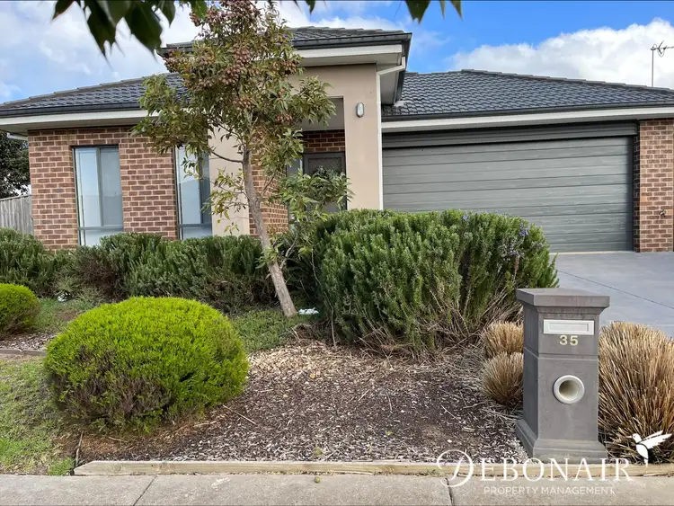 35 Whitfords Drive, Armstrong Creek VIC 3217