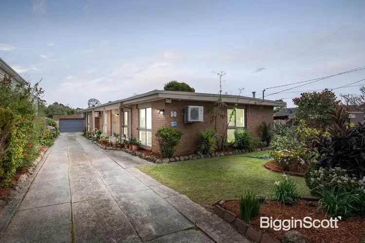 50 Sylphide Way, Wantirna South VIC 3152