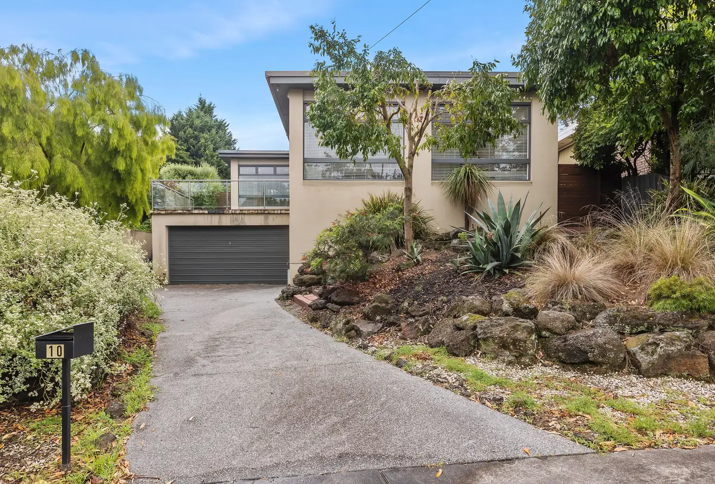 Main view of Homely house listing, 10 Harrow Ct, Doncaster VIC 3108