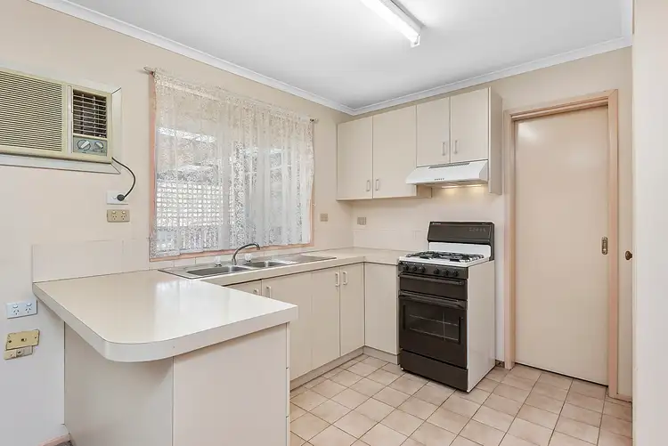 Second view of Homely house listing, 5 Harcourt Square, Wyndham Vale VIC 3024