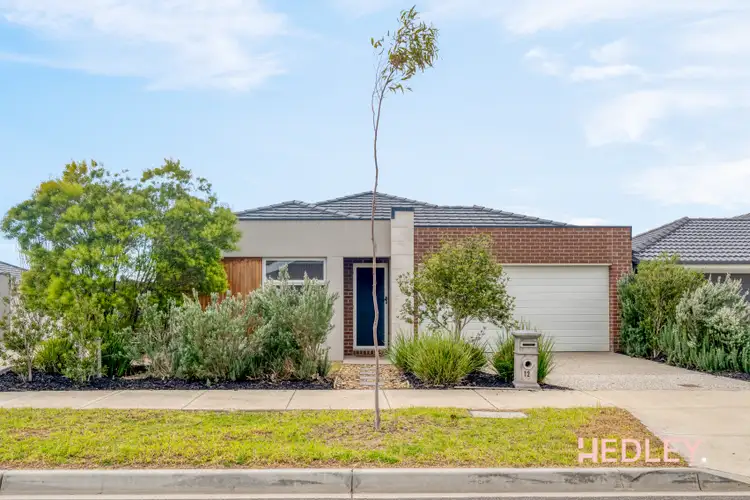 12 Lamaro Wy, Wyndham Vale VIC 3024