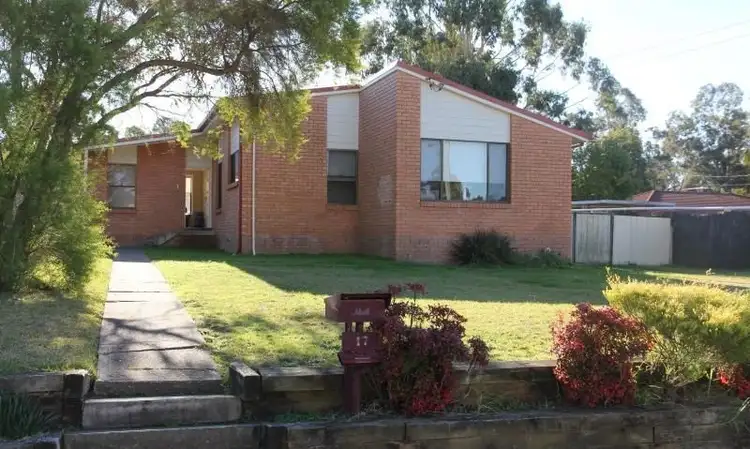 17 Sabre Crescent, Holsworthy NSW 2173
