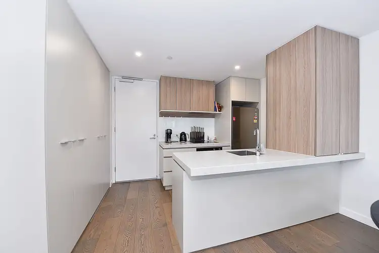 202/294 Keilor Rd, Essendon North VIC 3041