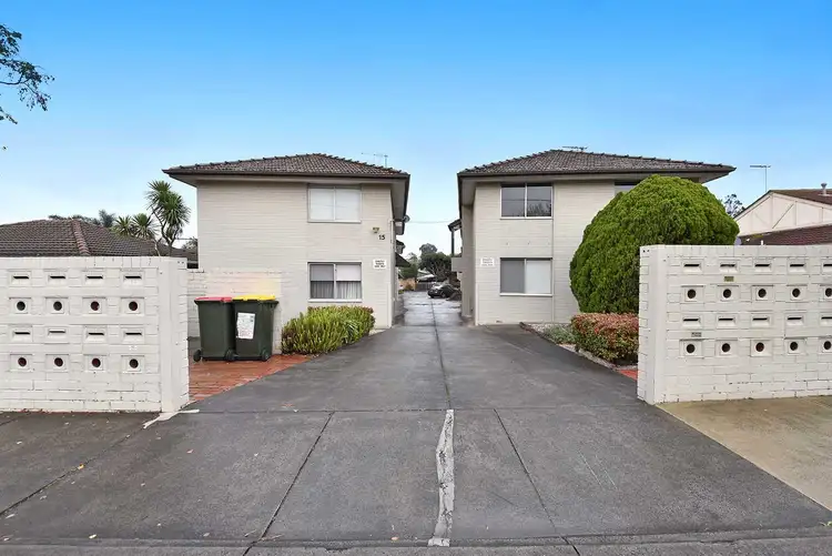 12/15 Royal Avenue, Essendon North VIC 3041