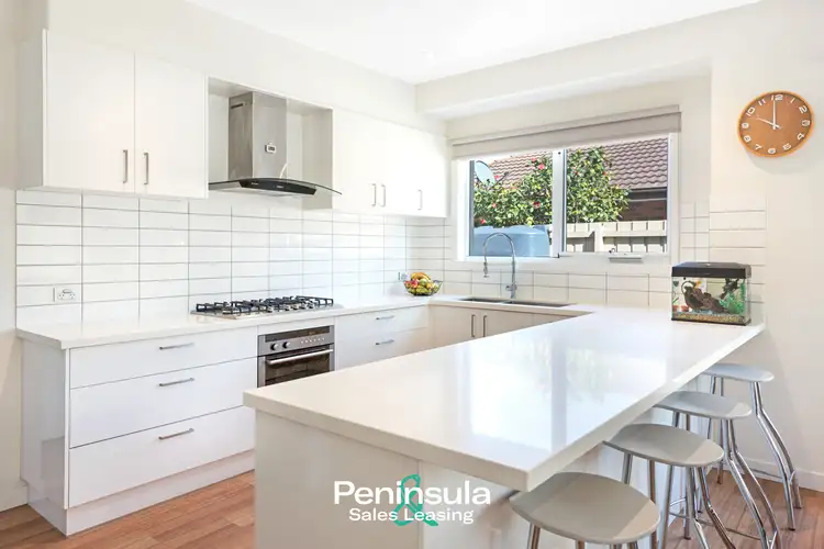 Second view of Homely townhouse listing, 2/6 Allenby St, Frankston VIC 3199