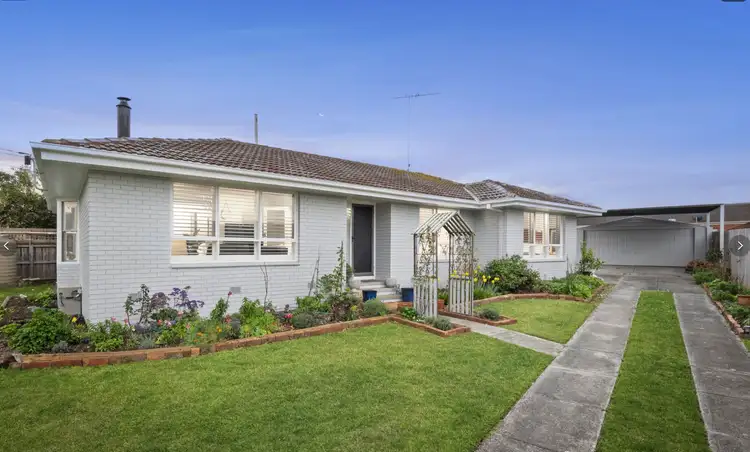 3 Merinda Ct
