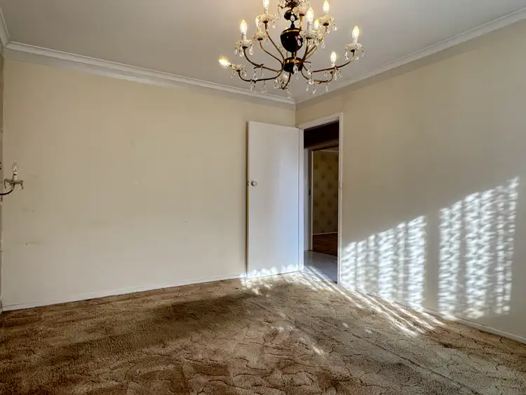 Fifth view of Homely house listing, 10 Tamar St, Bundoora VIC 3083