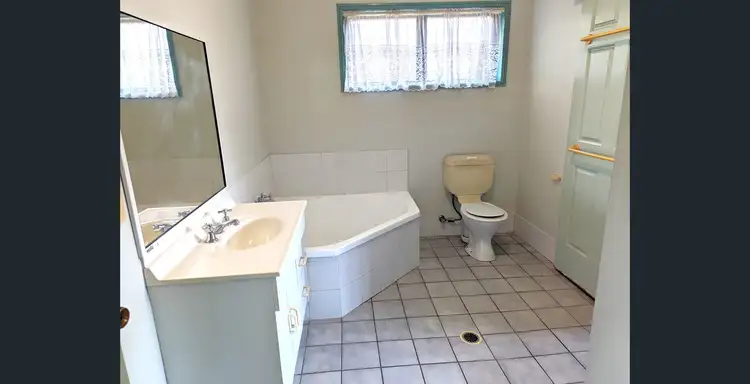 Fifth view of Homely house listing, 16 Combe Court, Wulguru QLD 4811