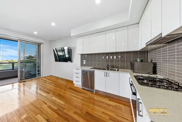 Third view of Homely unit listing, 233 Duke St, Sunshine North VIC 3020