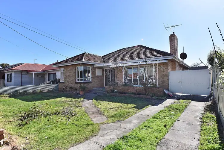 24 Marsh Street, Maidstone VIC 3012