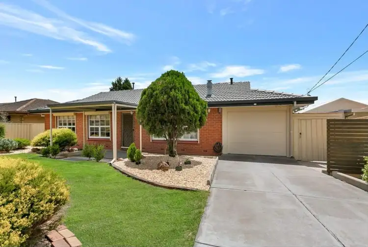 11 Pringle Ave, Surrey Downs SA 5126