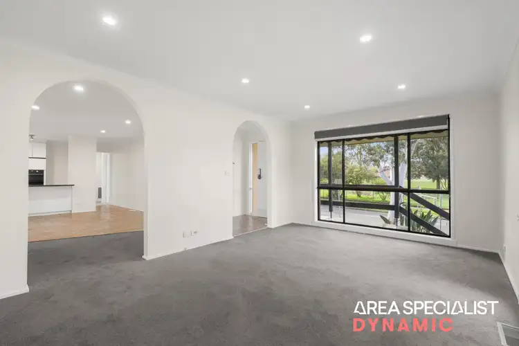 108 Roycroft Ave, Mill Park VIC 3082