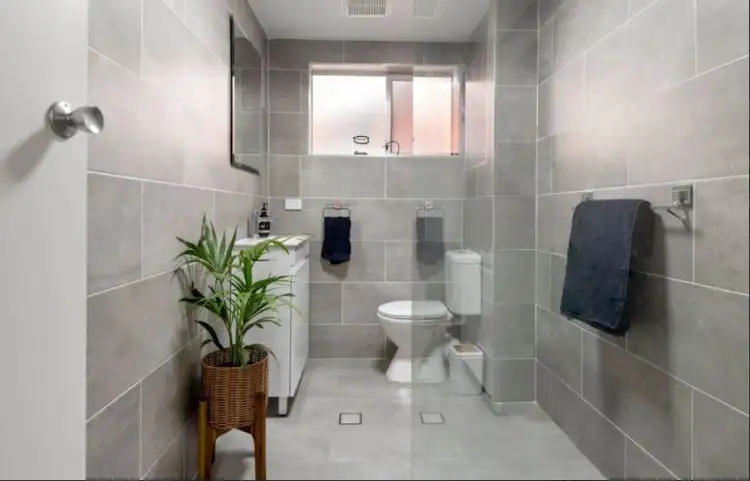 Fifth view of Homely apartment listing, 2/113 Queenscliff Road, Queenscliff NSW 2096