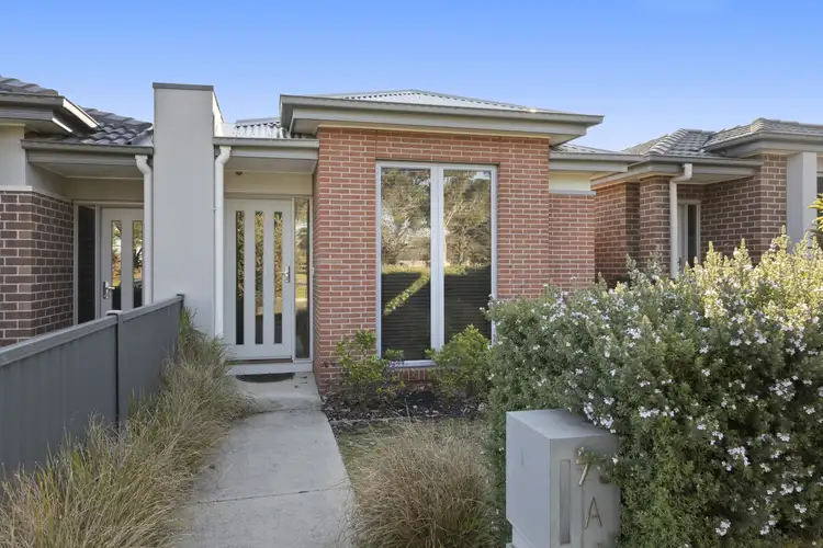 73A Gillies St S, Alfredton VIC 3350