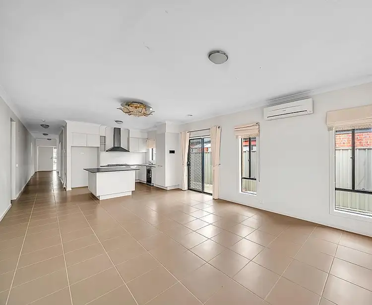 Fifth view of Homely house listing, 59 Challenger Circuit, Cranbourne East VIC 3977