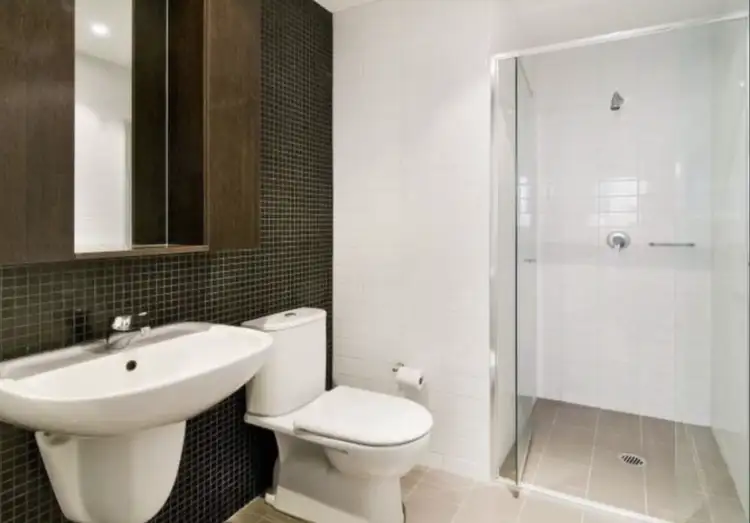 Fifth view of Homely apartment listing, 3/1-5 Albany Street, St Leonards NSW 2065