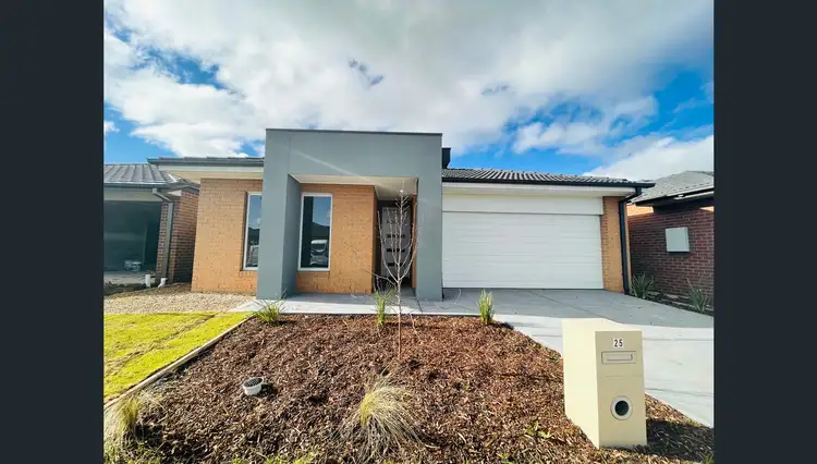25 Natal Rd, Tarneit VIC 3029