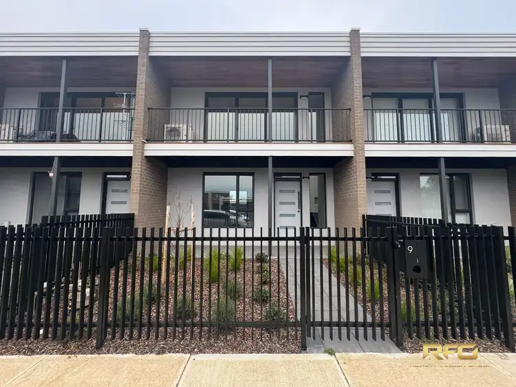 9 Ribbonwood Cres, Sunshine North VIC 3020