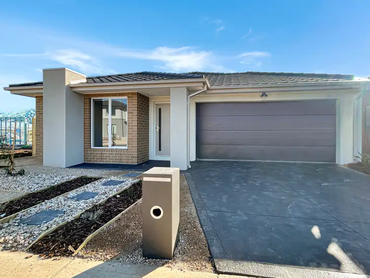 24 Ipswich Ave, Werribee VIC 3030
