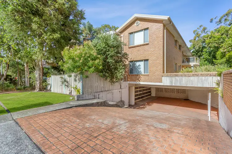 2/11 Gulliver Street, Brookvale NSW 2100