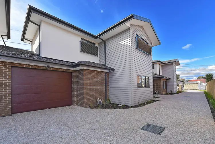 2/49 Phillip Road, Keilor East VIC 3033