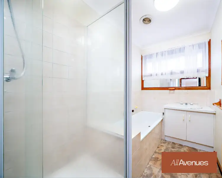 Fifth view of Homely house listing, 9 Hoysted Avenue, Cranbourne North VIC 3977