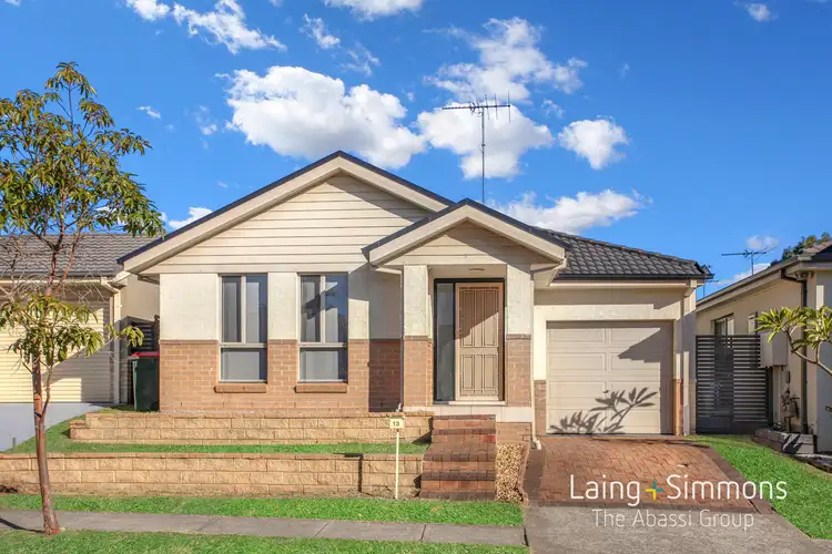 13 Maiden Street, Ropes Crossing NSW 2760