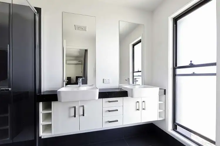 Second view of Homely studio listing, Room 1 - 1/484 Wynnum Road, Morningside QLD 4170