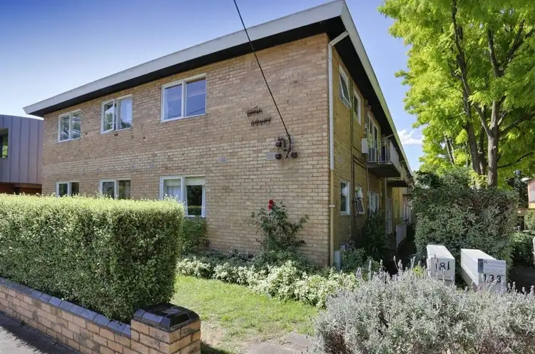 2/181 Riversdale Rd, Hawthorn VIC 3122