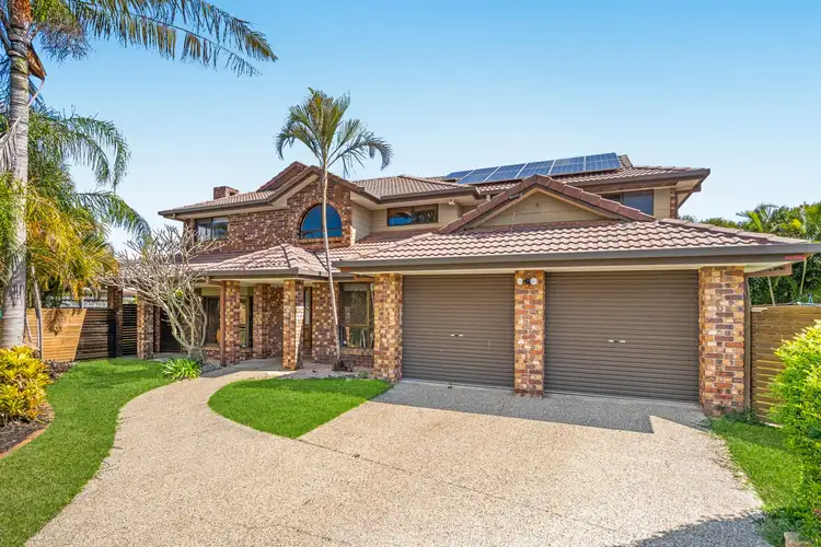 4 Kensington Pl, Wishart QLD 4122