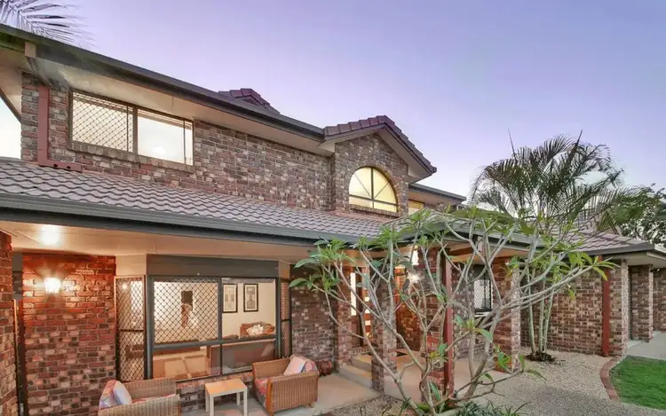 4 Kensington Pl, Wishart QLD 4122