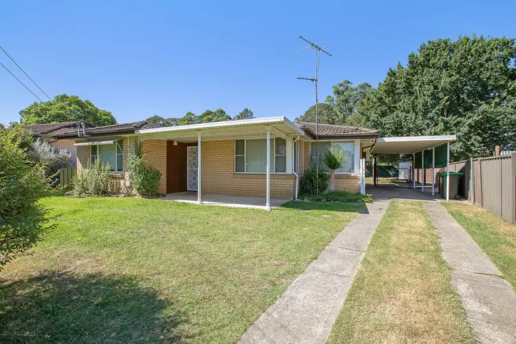 9 Atkins Cres, Hobartville NSW 2753