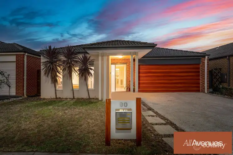 90 Alisma Boulevard, Cranbourne North VIC 3977