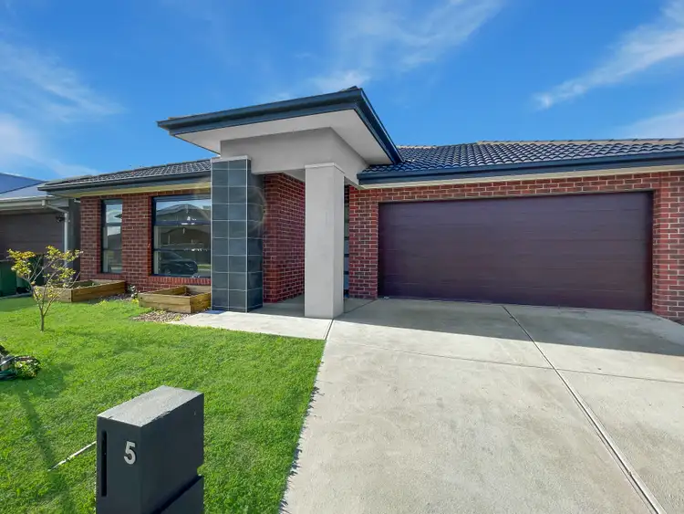5 Acacia St, Officer VIC 3809