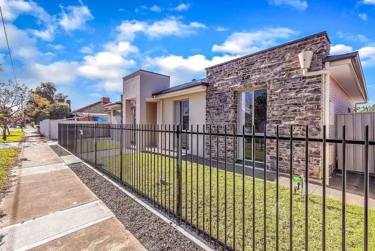 18 Campbell Ave, Rosewater SA 5013
