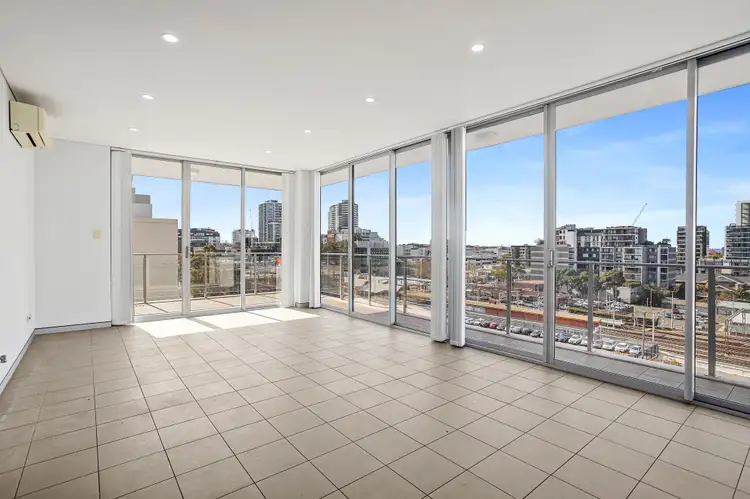 152/30 Gladstone Avenue, Wollongong NSW 2500