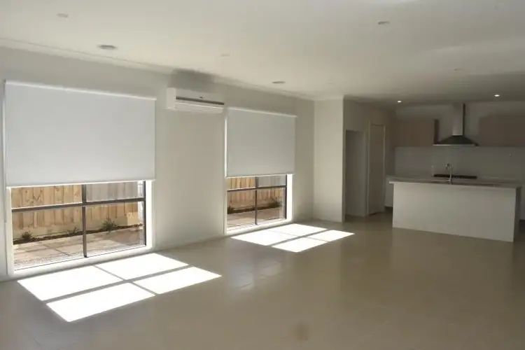 Second view of Homely house listing, 18 Simpson Circuit, Armstrong Creek VIC 3217
