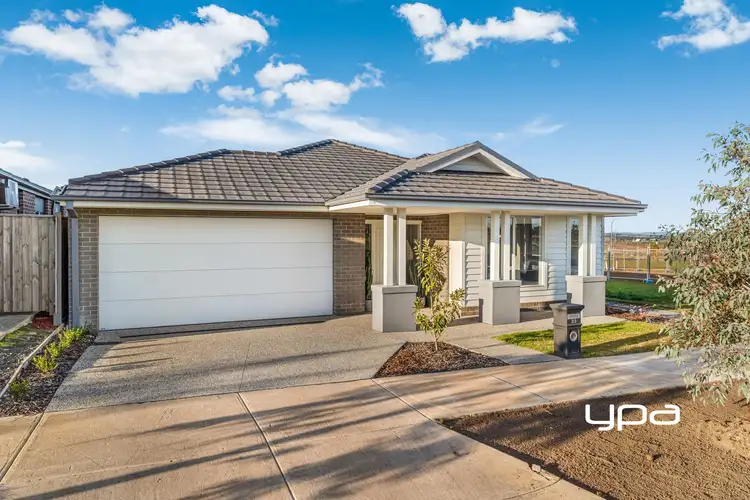 23 Goshawk Rd, Sunbury VIC 3429