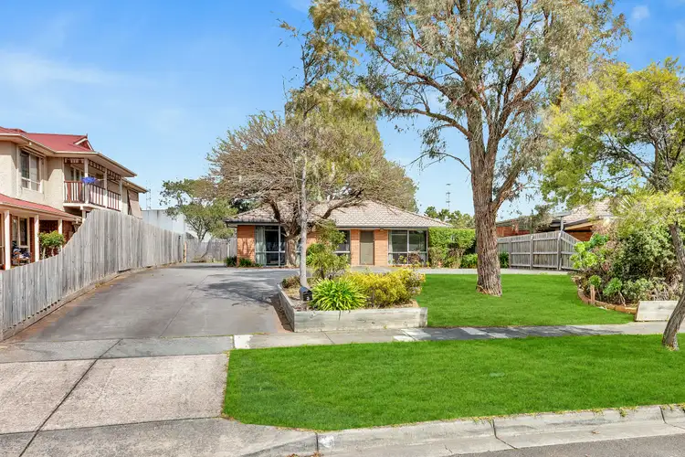 3 Linnel Ct, Rowville VIC 3178