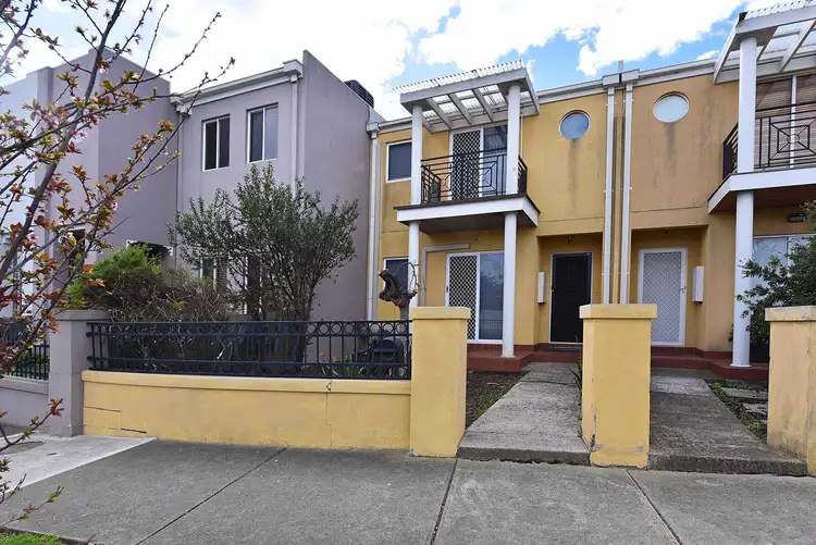 56 Rimcross Dr, Keilor East VIC 3033