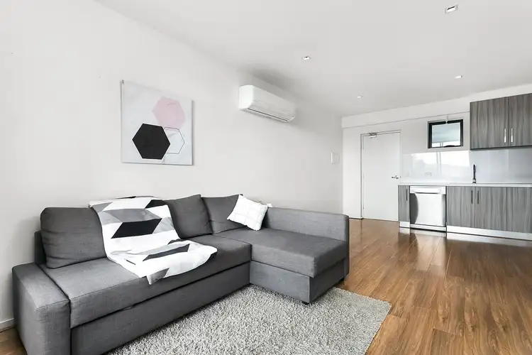 8/82 Hopetoun Ave, Brunswick West VIC 3055