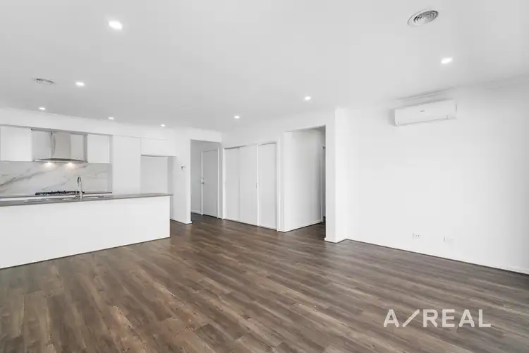37 Growling Grass Drive, Clyde North VIC 3978