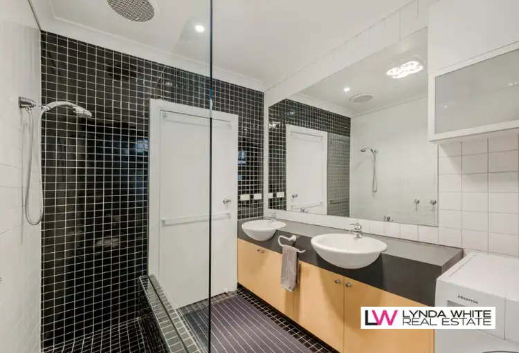 Fourth view of Homely apartment listing, 1/7 Clyde St, St Kilda VIC 3182